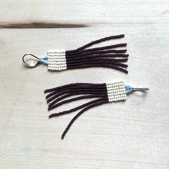 HANDMADE GLASS EARRINGS | Mini Beacon Handwoven Small Batch Earrings in O’Keeffe - Picture 2 of 5